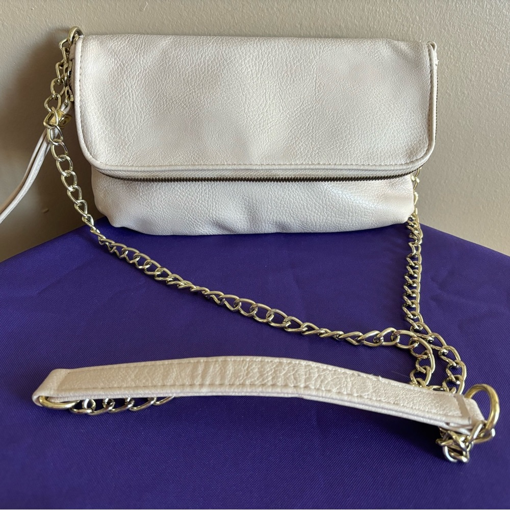 lp Blue purse with gold chain - Picture 2 of 7